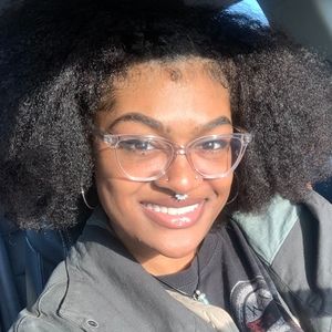 Meet your Posher, Nasdja